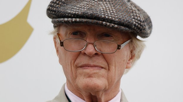 Dan Gurney: Pioneering F1 driver dies aged 86