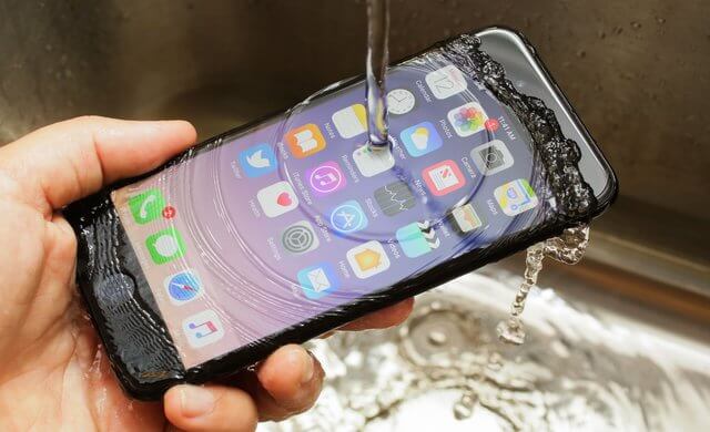 iPhone 7 review – Not as young as the iPhone 8 – but for some specs it’s even better!
