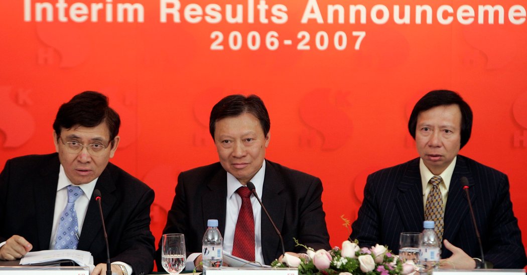 Walter Kwok, Hong Kong Developer Who Survived Kidnapping, Dies at 68