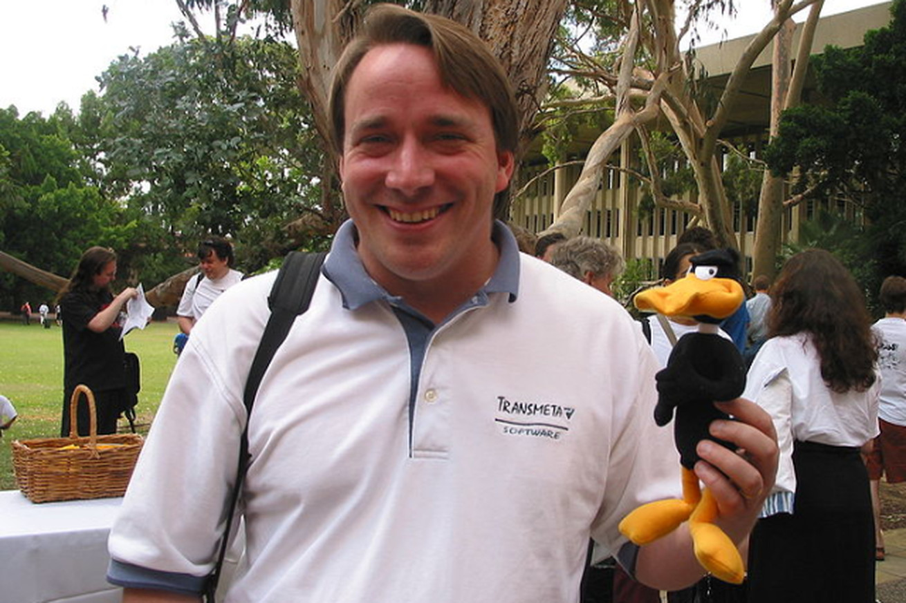 Linus Torvalds returns to Linux development with new code of conduct in place