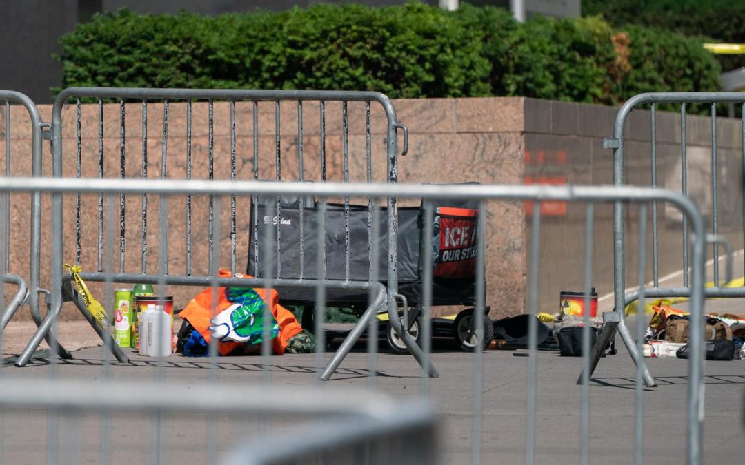 Army vet sets off fireworks, blaze and fires pellet gun outside NYC federal building
