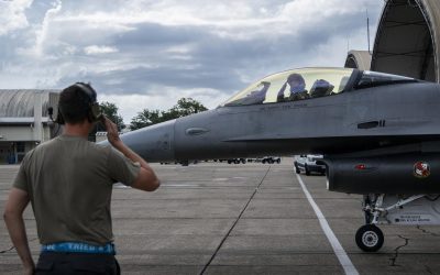F-16 outfitted with AI kit completes pathbreaking sortie in ‘monumental milestone’