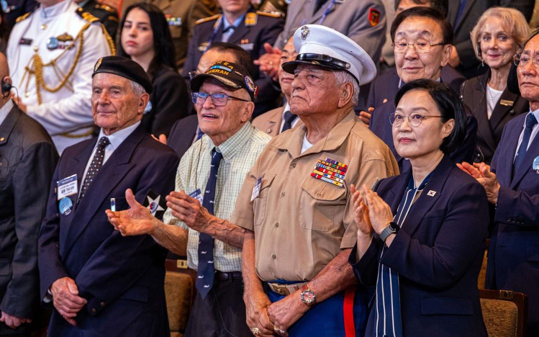 ‘A whole brand-new country’: Korean War vets revisit the nation they helped defend