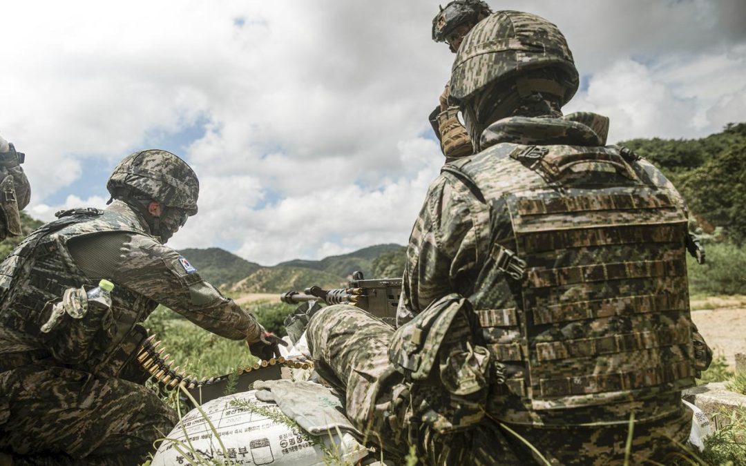 South Korean army unit guards DMZ with unloaded weapons, report says