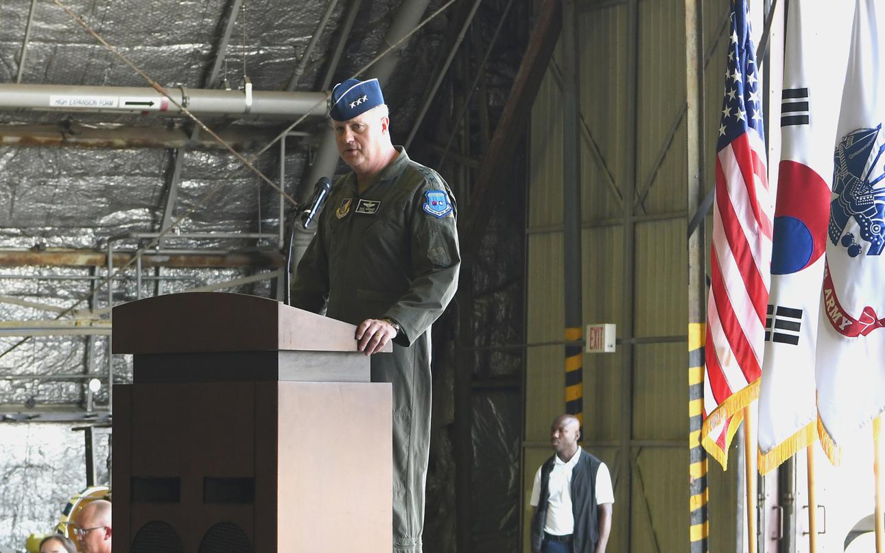 100826COC-7AFphoto01