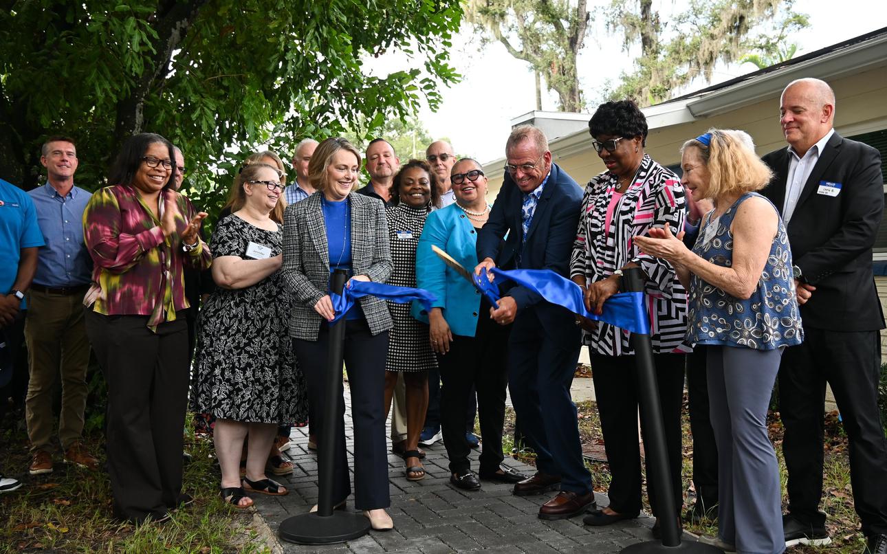 20260804-AMX-US-NEWS-REHABBED-SHELTER-NORTH-TAMPA-OFFERS-1-PT