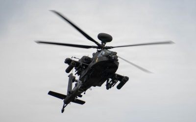 Army temporarily grounds training flights of Apache helicopters after Fort Hood crash
