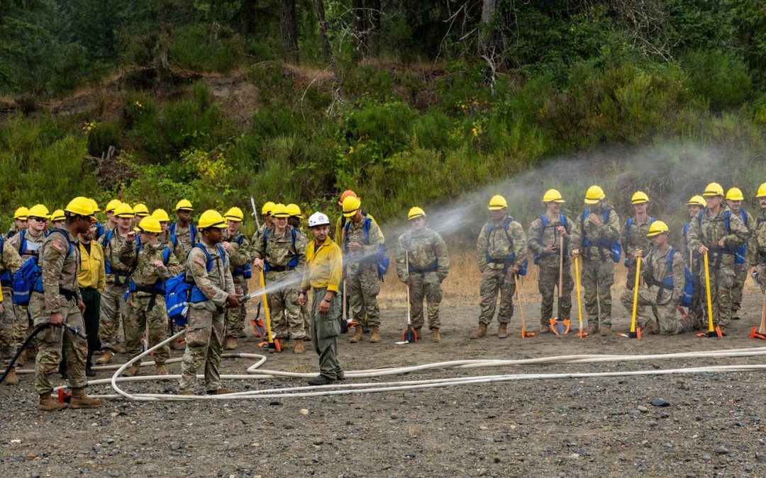 Army sends soldiers to fight Pacific Northwest wildfires
