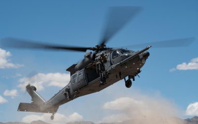 Air Force rescues Navy crew from damaged helicopter in California desert