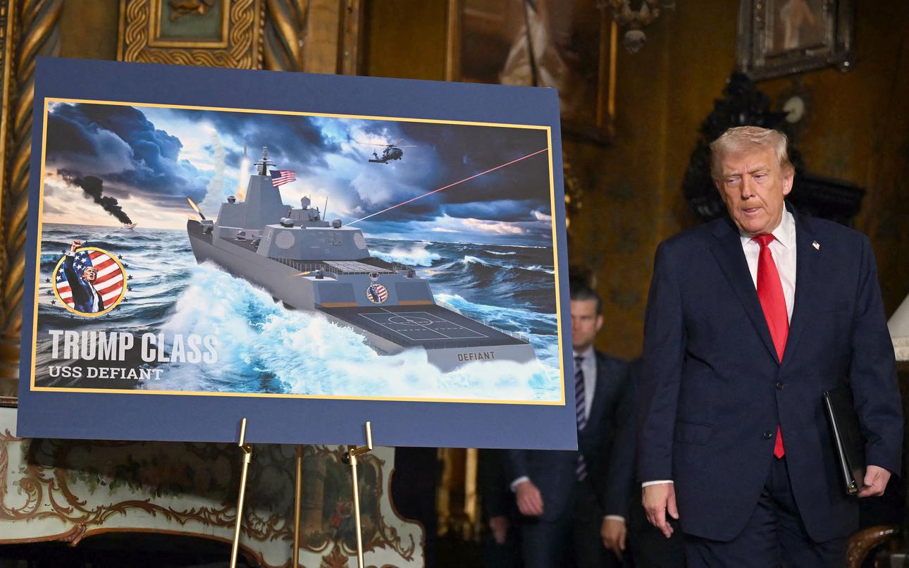 US-NEWS-CONGRESS-SPENDING-BATTLESHIPS-FILEPIC-GET