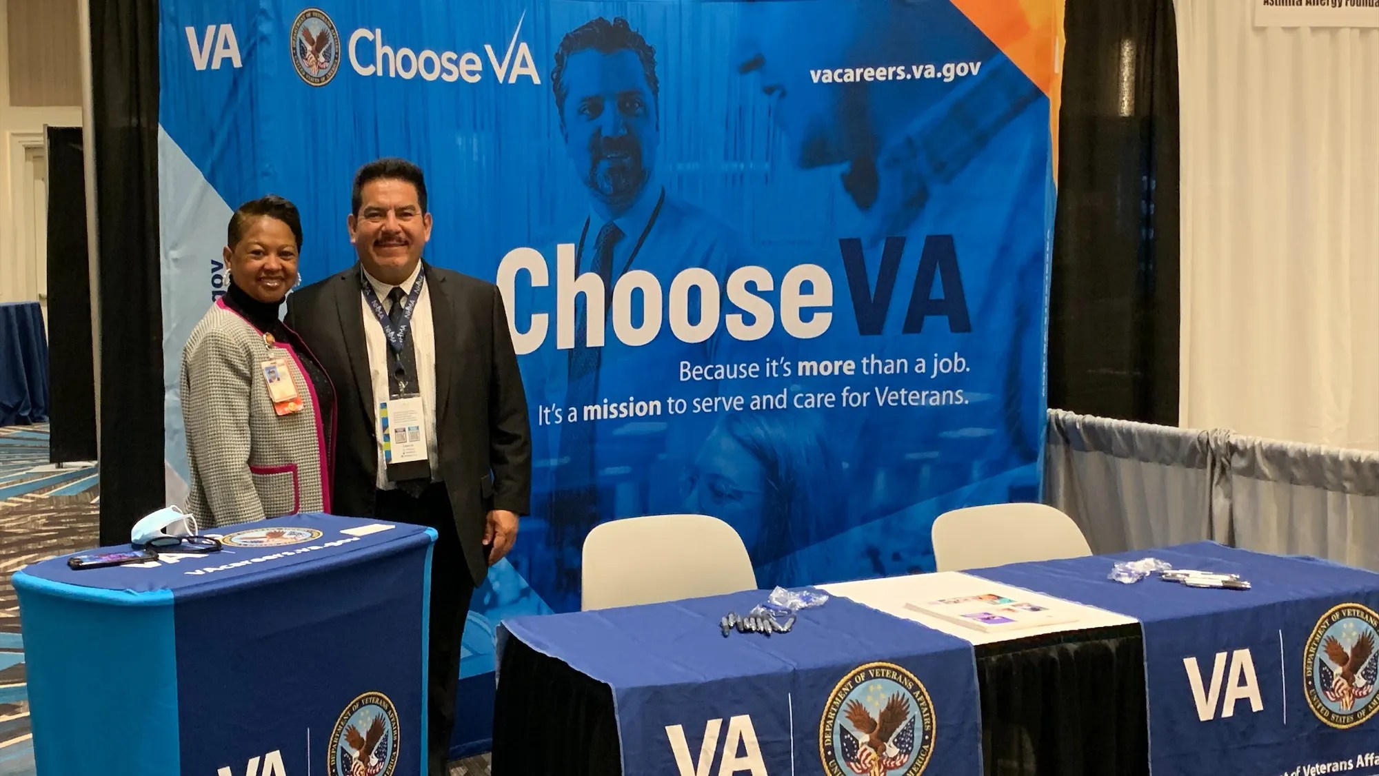 VHARM-3829_Recruiter-Image_August-12_p1