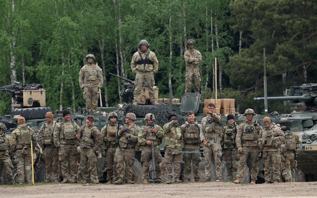 WORLD-NEWS-USEUROPE-TROOPS-FILEPIC-GET