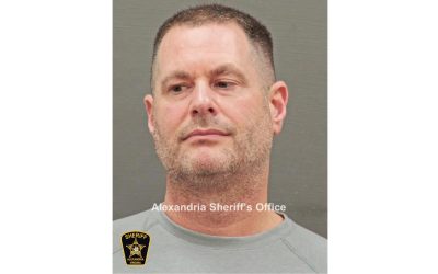 Plea deal in works for Navy veteran who had $40M in gold bars at home