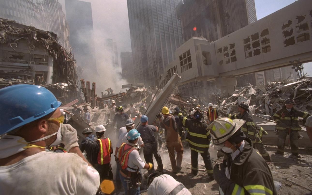 US-NEWS-SEPT11-GROUND-ZERO-TOXINS-FILEPIC-NY