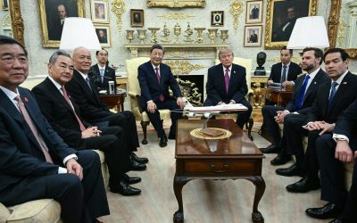 Trump, Xi begin state visit with nod at fierce AI rivalry