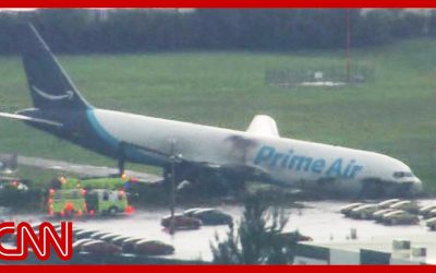 5 dead after Amazon plane overruns runway in Miami
