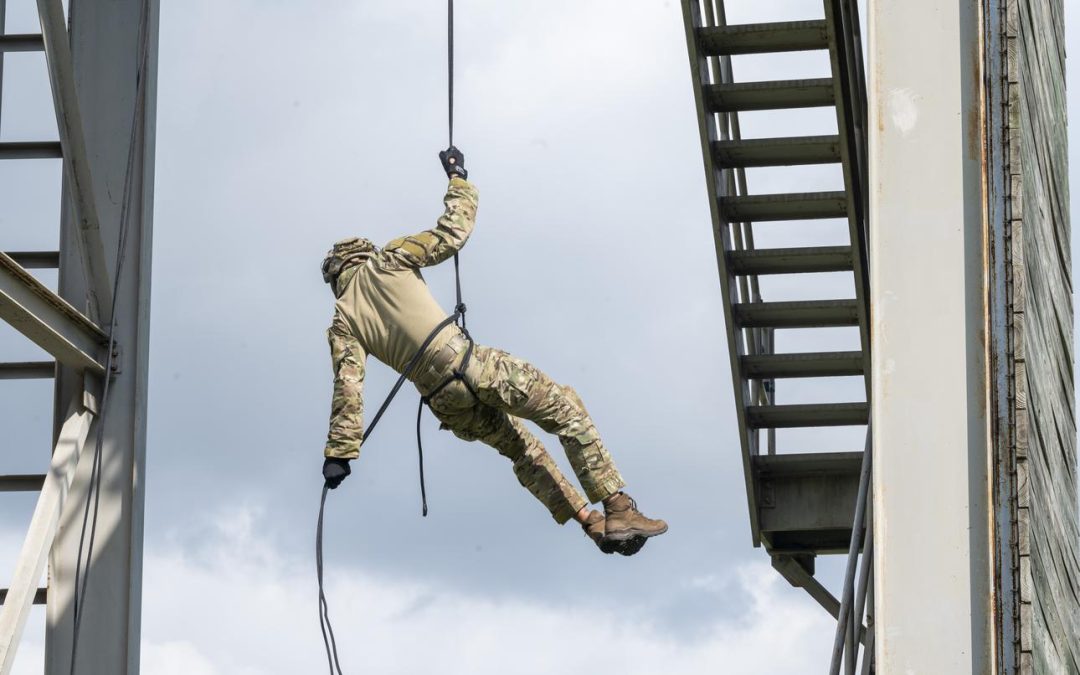 Airman dies after rappelling incident at UTSA-Navy game