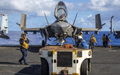 Abraham Lincoln Carrier Strike Group receives military’s highest unit-level award for valor in battle